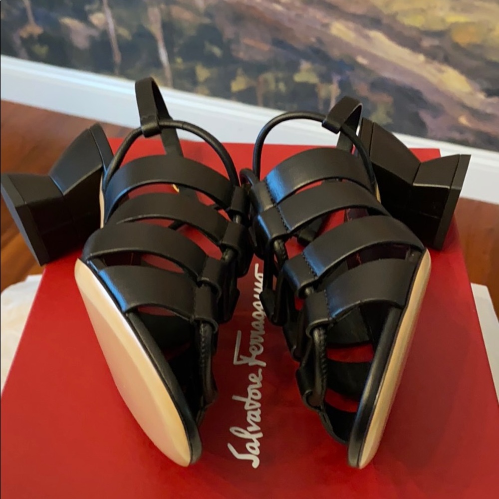 Authentic Salvatore Ferragamo Sirmio Cage Sandal - Picture 8 of 14